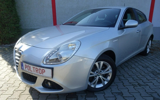 Alfa Romeo Giulietta cena 27900 przebieg: 175000, rok produkcji 2013 z Hajnówka małe 191